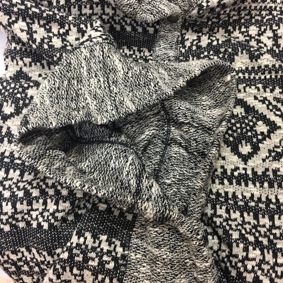 2 for $25 Lucky Brand Hooded Cardi Poncho Sweater - Picture 5 of 8